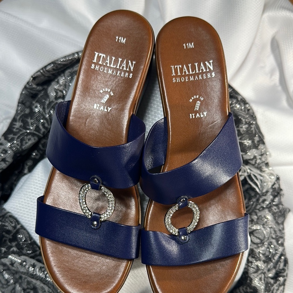 Italian Shoemakers Blue and Brown Sandals with Cushioned Insole - Picture 2 of 5